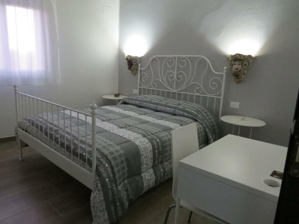 B&B Maison Blanche Caltagirone Exterior foto